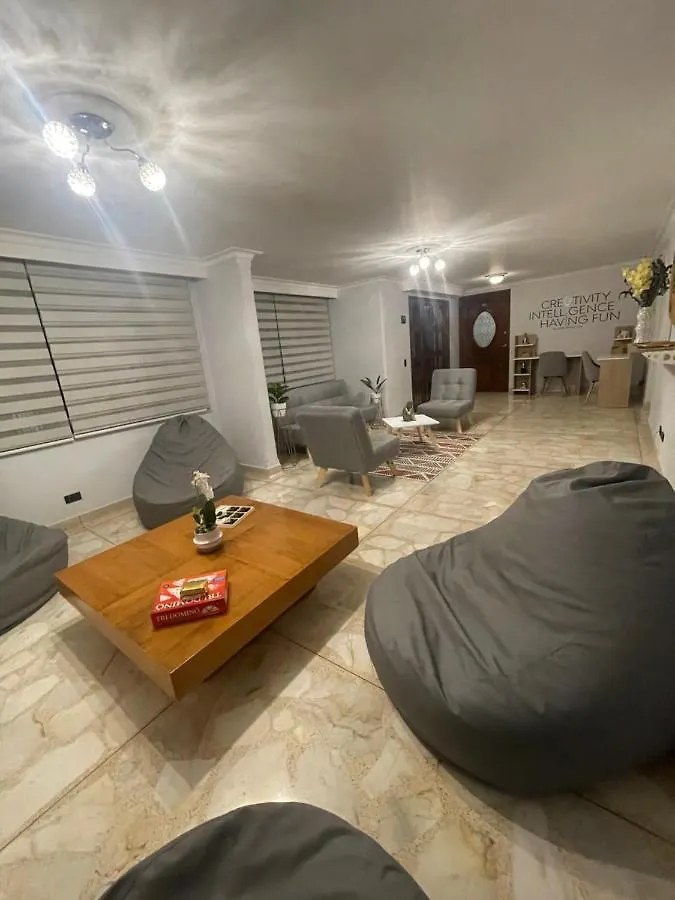 Suit Medellín Jacuzzi, Habitación Privada